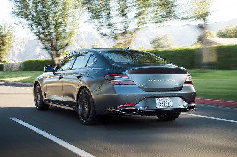 2022 Genesis G70