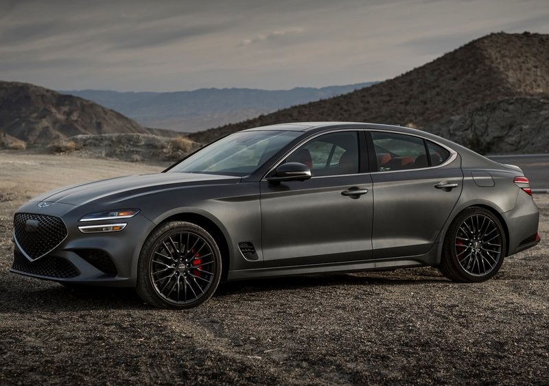 2022 Genesis G70