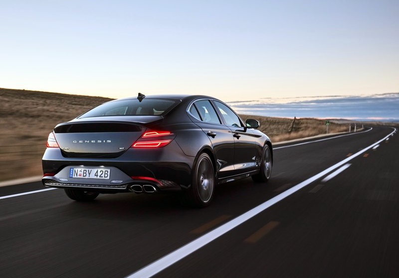 2022 Genesis G70