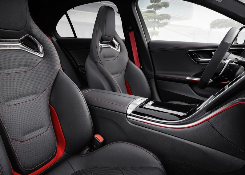 2023 Mercedes-Benz C43 AMG