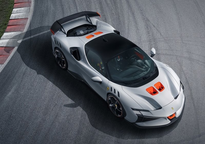 2024 Ferrari SF90 XX Stradale