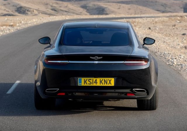 ASTON_MARTIN_LAGONDA_pic-5