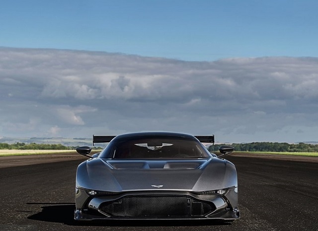 ASTON MARTIN VULCAN