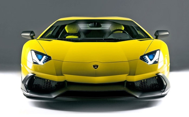 AVENTADOR LP 720-4 ANIVERSARIO EDITION_Front_pic-2