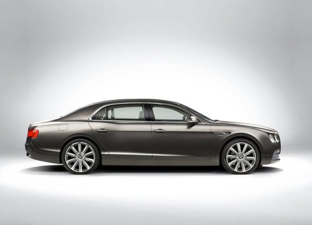 BENTLEY_FLYING_SPUR_pic-2