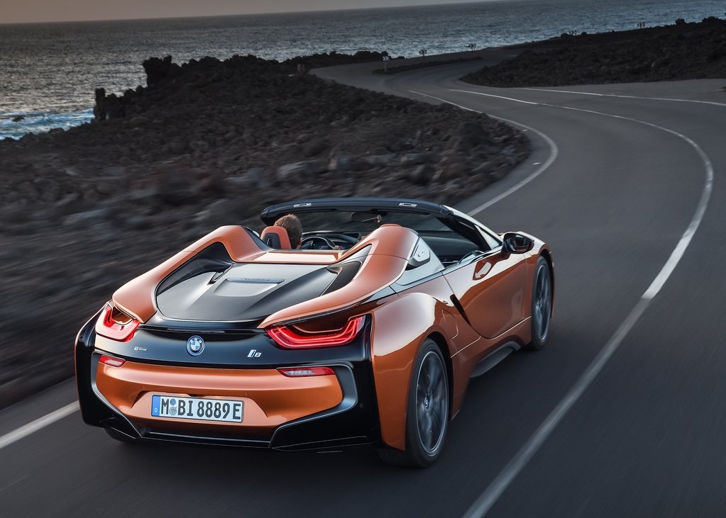 BMW i8 ROADSTER-oopscars