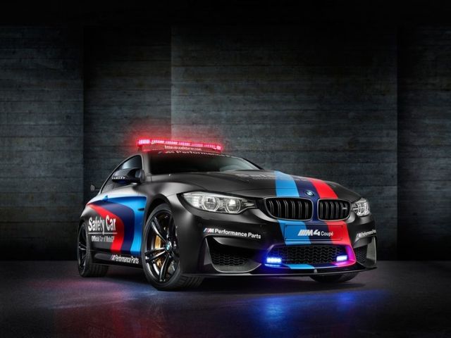 BMW_M4_COUPE_Safety_Car_MOTOGP_front_pic-1