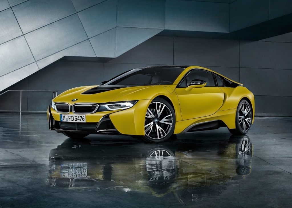 BMW i8 PROTONIC FROZEN YELLOW EDITION