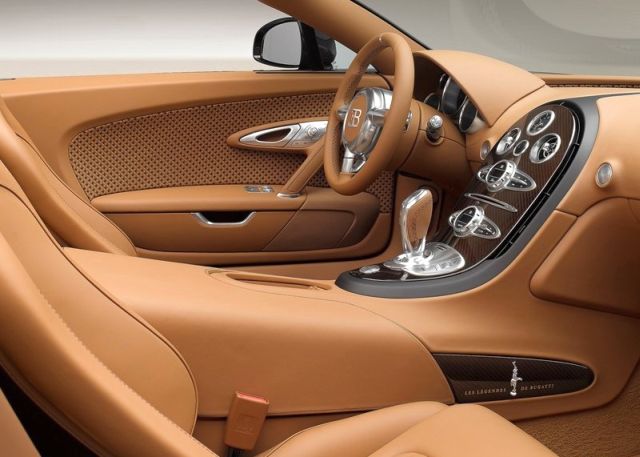 BUGATTI_VEYRON_REMBRANDT_interior_pic-6