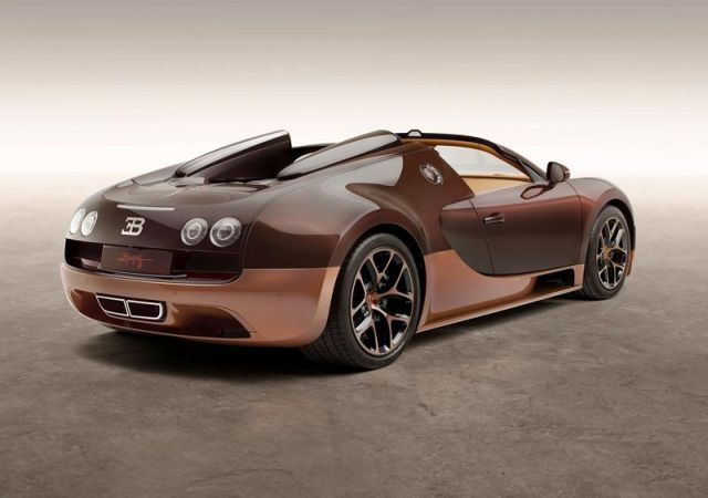 BUGATTI VEYRON REMBRANDT