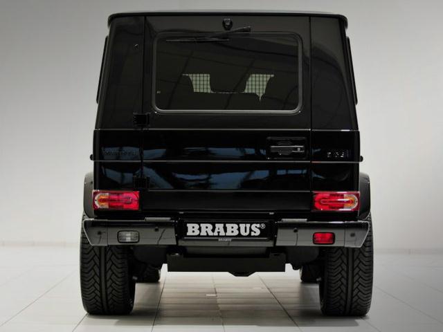 Black_MERCEDES_G63_tuned_by_BRABUS_rear_pic-4