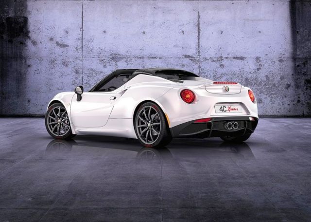 Concept_ALFA_ROMEO_4C_Spider_rear_pic-4