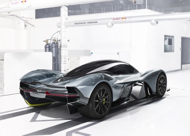 Concept_ASTON_MARTIN_AM_RB_001-4