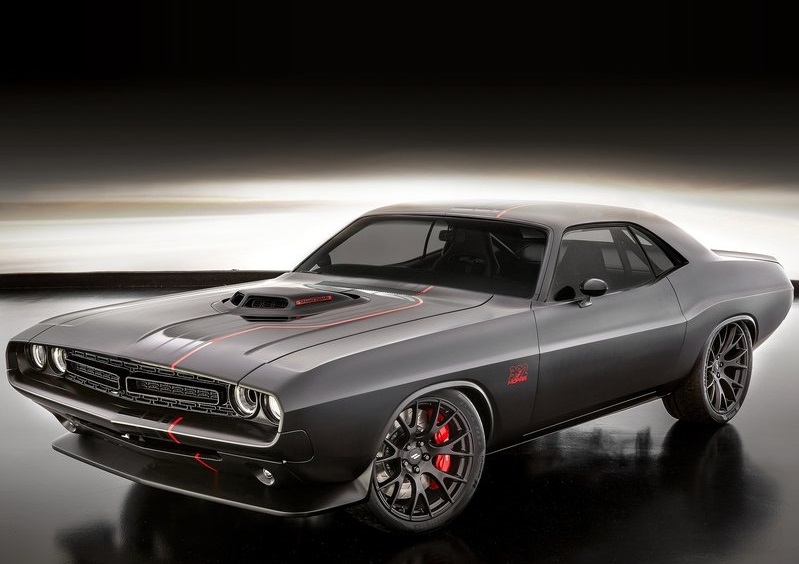 Concept DODGE SHAKEDOWN CHALLENGER tuned by MOPAR