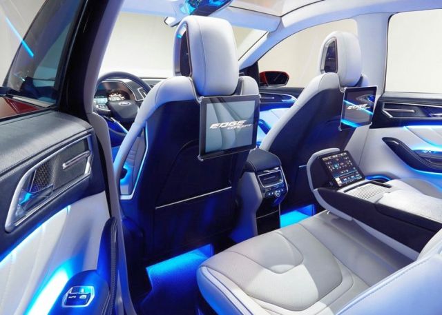 Concept_FORD_EDGE_suv_interior_pic-7