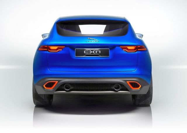 Concept_JAGUAR_C-X17_SUV_4X4_rear_pic-12