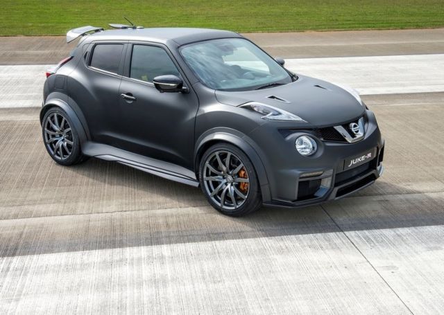 Concept NISSAN JUKE-R 2.0