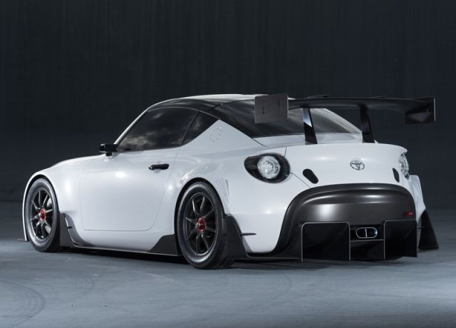 Concept_TOYOTA_S-FR_Racing_pic-4