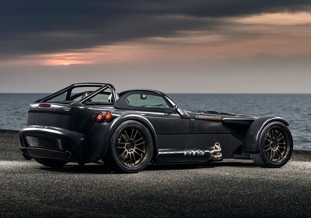 DONKERVOORT D8 GTO BARE NAKED CARBON EDITION