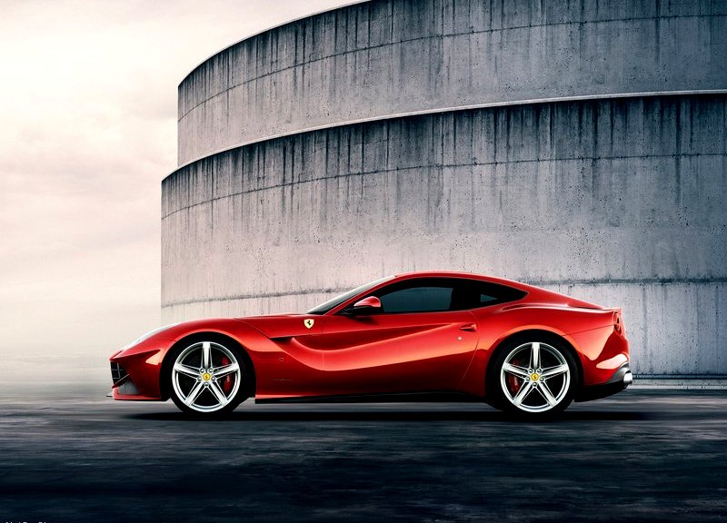 FERRARI F12 Berlinetta-V12 Engine 6262cc 740hp…www.oopscars.com