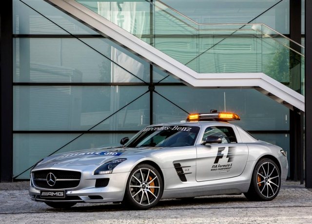F1 SAFETY CAR …Mercedes SLS GT AMG