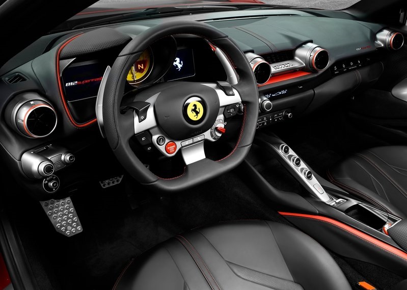 FERRARI 812 SUPERFAST-dashboard