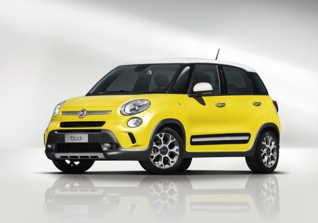 FIAT_500L_Trekking_front_pic-1