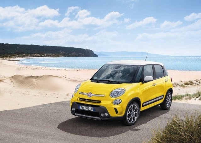 FIAT_500L_Trekking_front_pic-3