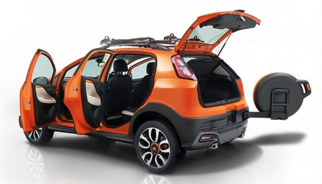 FIAT_PUNTO_AVVENTURA_rear_pic-3