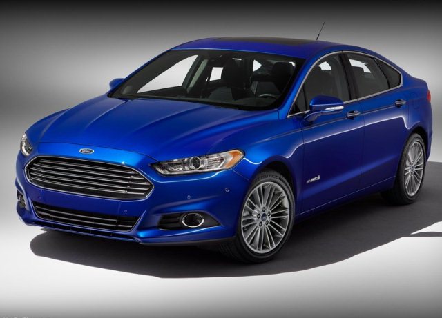 FORD FUSION HYBRID 2013