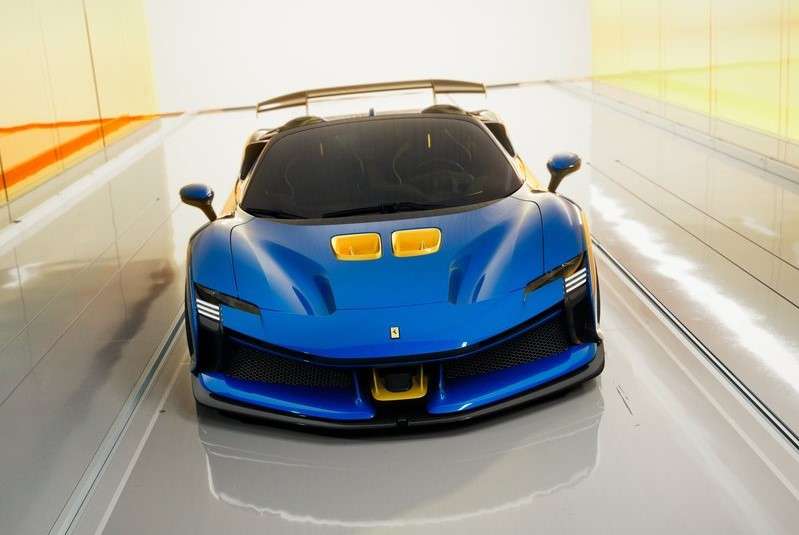 Ferrari SF90 XX Spider