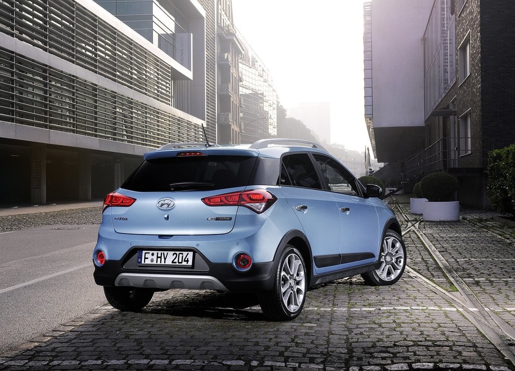 HYUNDAI i20 ACTIVE