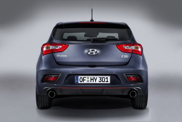 HYUNDAI_i30_TURBO_pic-13