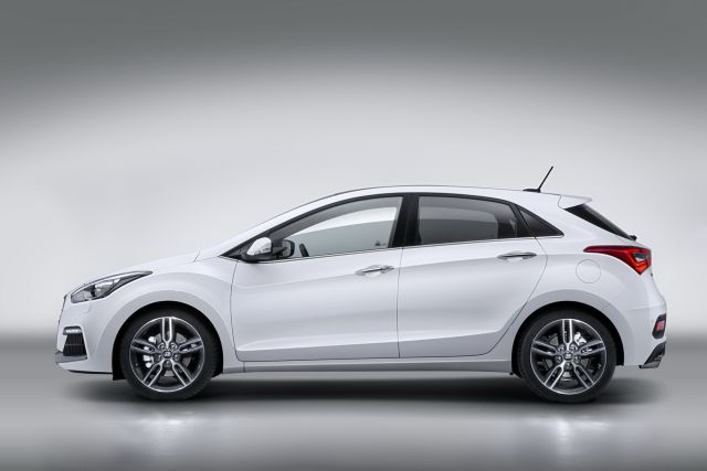 2015 HYUNDAI i30 TURBO-186 ps