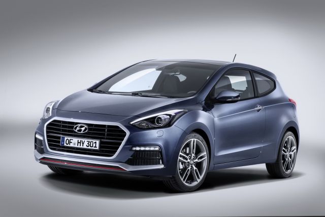 HYUNDAI_i30_TURBO_pic-9