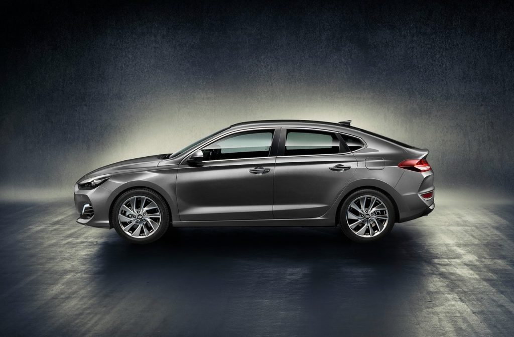 2018 HYUNDAI I30 FASTBACK