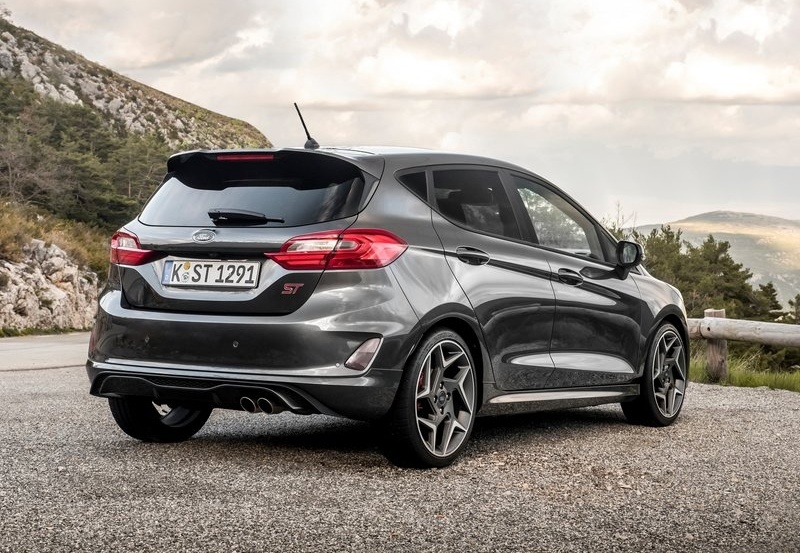 2019 FORD FIESTA ST