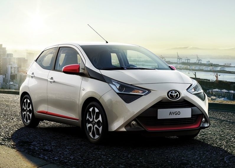 2019 TOYOTA AYGO