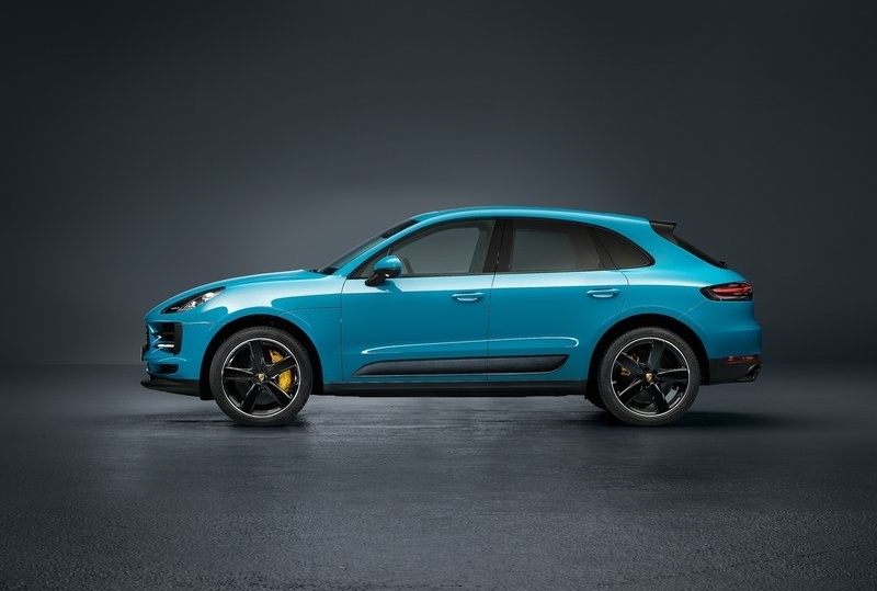 2019 PORSCHE MACAN