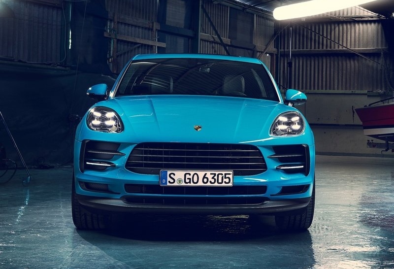 2019 PORSCHE MACAN