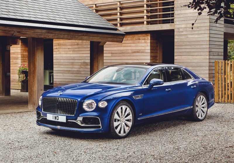 BENTLEY FLYING SPUR FIRST EDITION