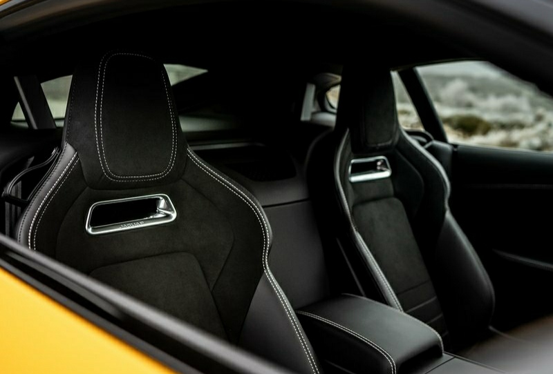 2021 JAGUAR F-TYPE