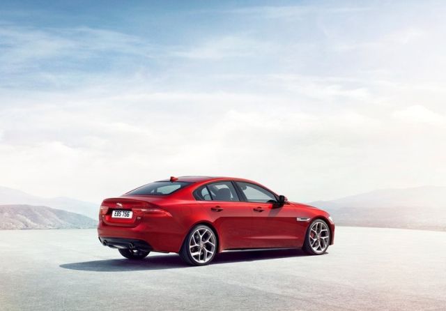 JAGUAR XE S