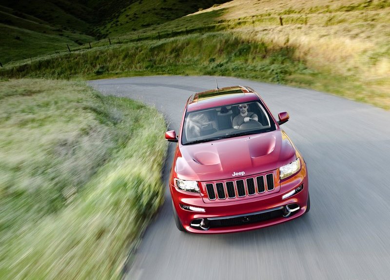 JEEP GRAND CHEROKEE SRT8…www.oopscars.com