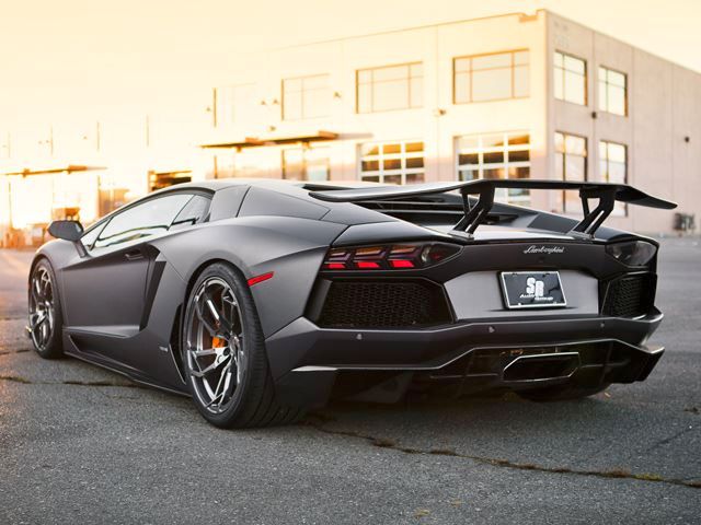 LAMBORGHINI_AVENTADOR_Tuned_by_SR_AUTO_rear_pic-4