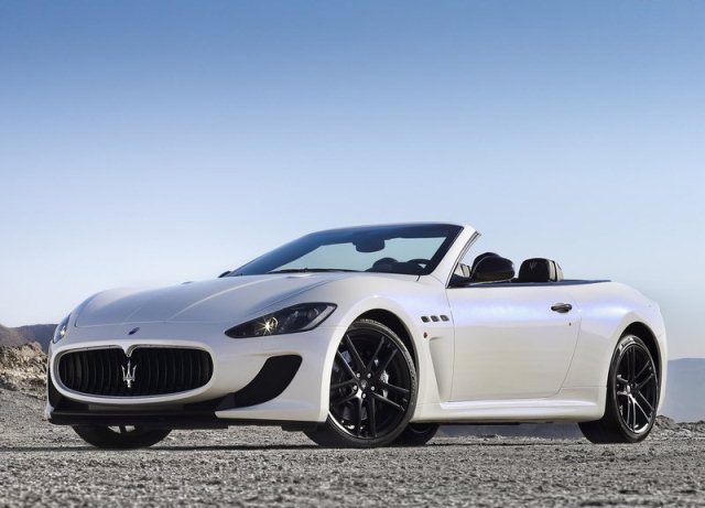 Cabrio Maserati Grancabrio white