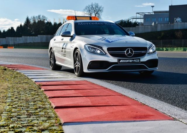 MERCEDES-C63 S AMG ESTATE F1 MEDICAL CAR