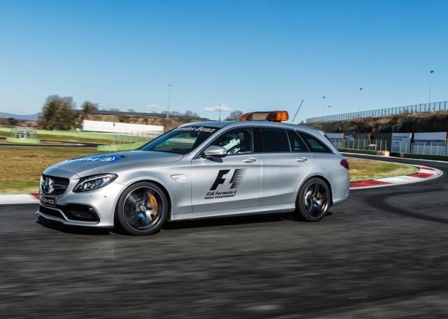 MERCEDES-C63_S_AMG_ESTATE_F1_MEDICAL_CAR_pic-4