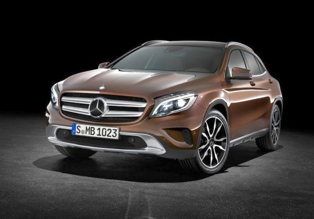 MERCEDES GLA