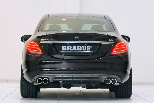 MERCEDES_C_CLASS_tuned_by_BRABUS_pic-2